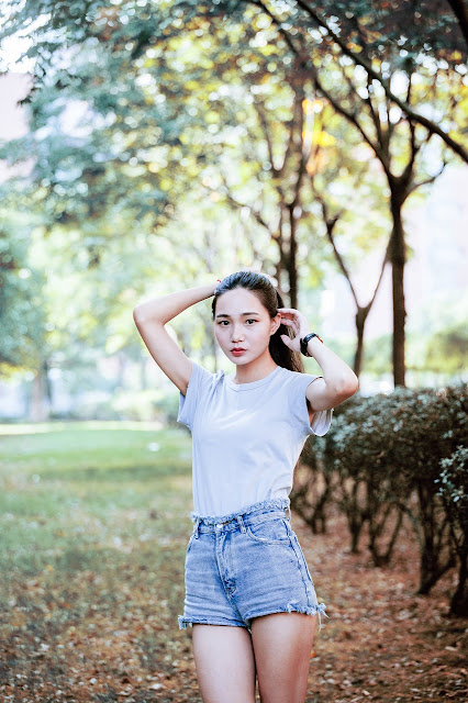 Living on Campus vs. Off-Campus: Pros, Cons, and What You Need to Know